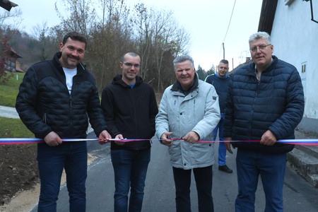 Odprtje ceste Dobec 18 Foto Ljubo Vukelič